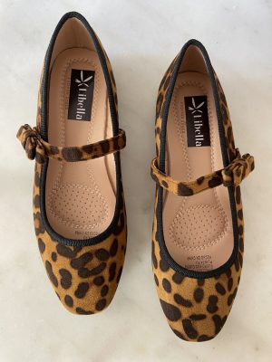 Lia Leopard